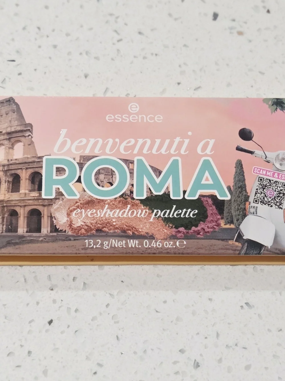 Essence Benvenuti A Roma Neutral & Pastel 12-Color Eyeshadow Palette